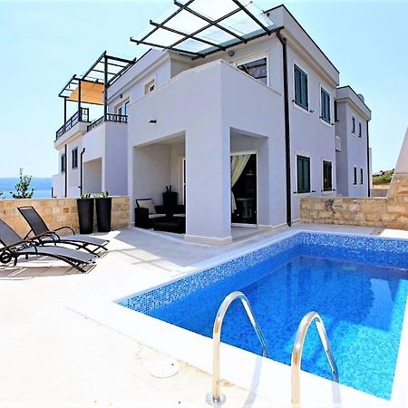 Apartment Bol A6 With Pool From 45 Eur Per Person Esterno foto