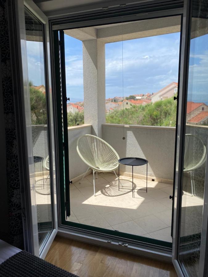 Apartment Bol A6 With Pool From 45 Eur Per Person Esterno foto